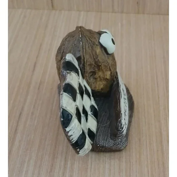 Racing Nut Figurine Walnut 2005 Bill Vernon Mini Figurine - race fan gift - Picture 4 of 9